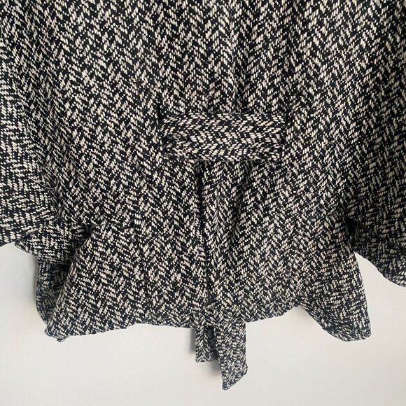 Gilani Black/White Vintage Wool Blend Tweed Poncho Style Belted Jacket Size 10 - Picture 7 of 8